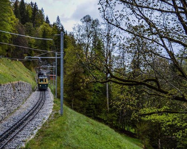 Exploring the Best Outdoor Adventures for the Adventurous Traveler